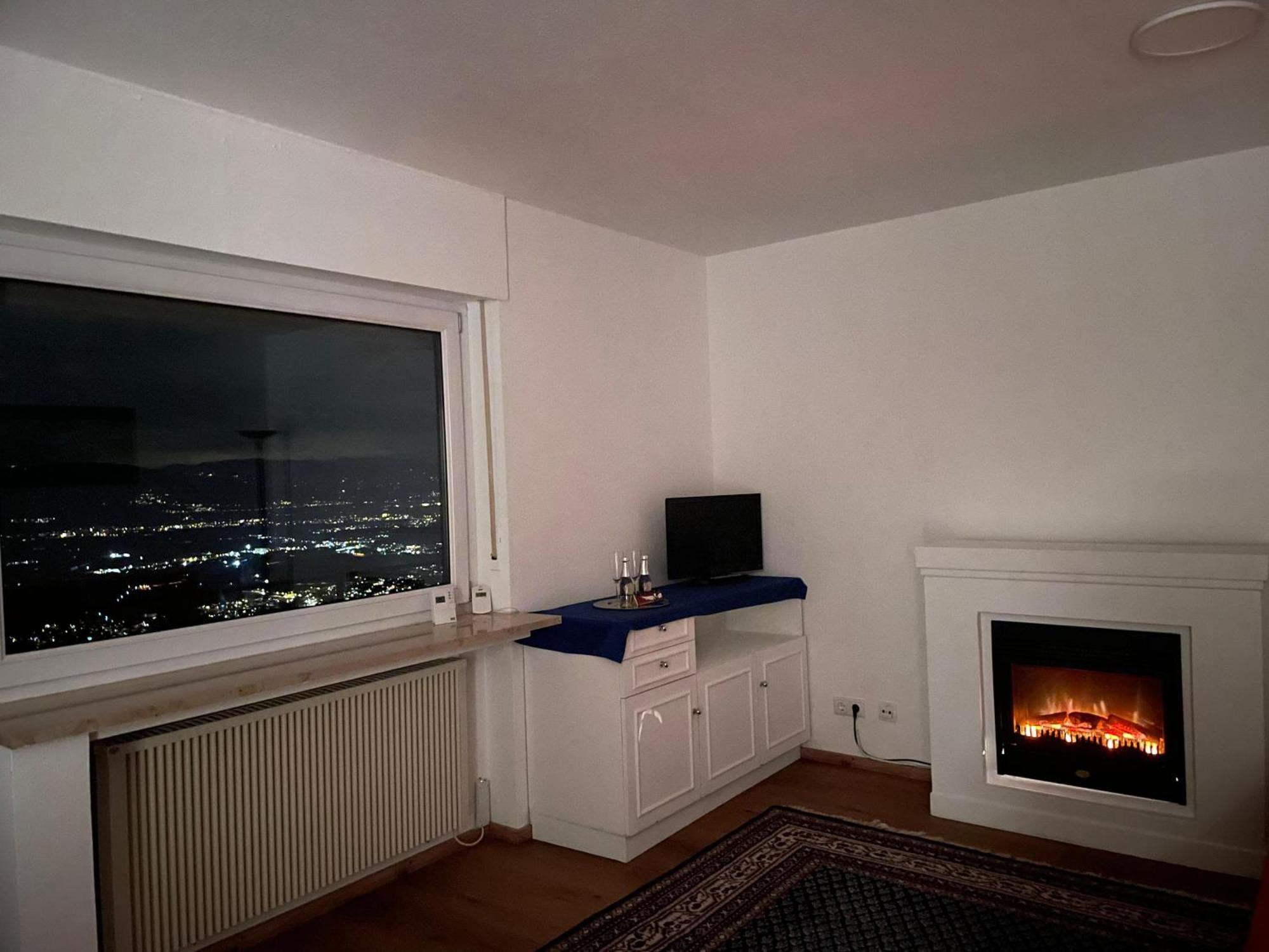 Gemuetliche Wohnung Mit Talblick Batschuns Ngoại thất bức ảnh